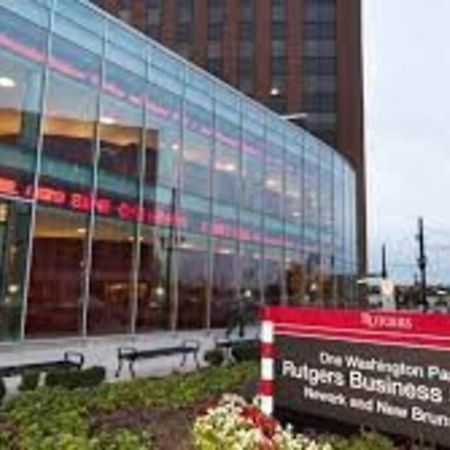 Beautiful 2Br Apt/Ewr Airport/King /Free Parking Newark Exteriér fotografie